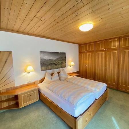 Pension Gabi Saalbach-Hinterglemm Exterior photo