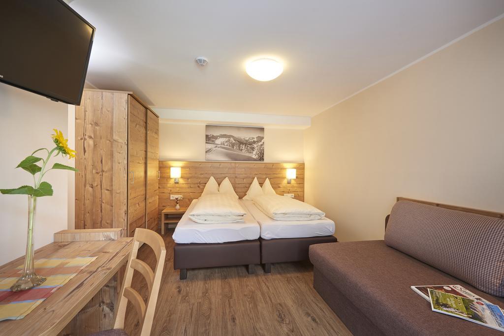 Pension Gabi Saalbach-Hinterglemm Room photo