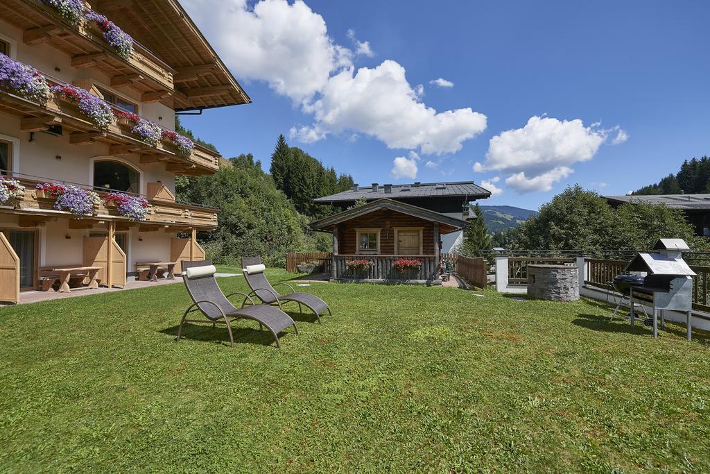 Pension Gabi Saalbach-Hinterglemm Exterior photo